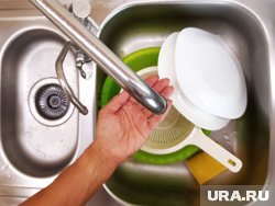 Жители Кузнецкого остались без воды в самую жару