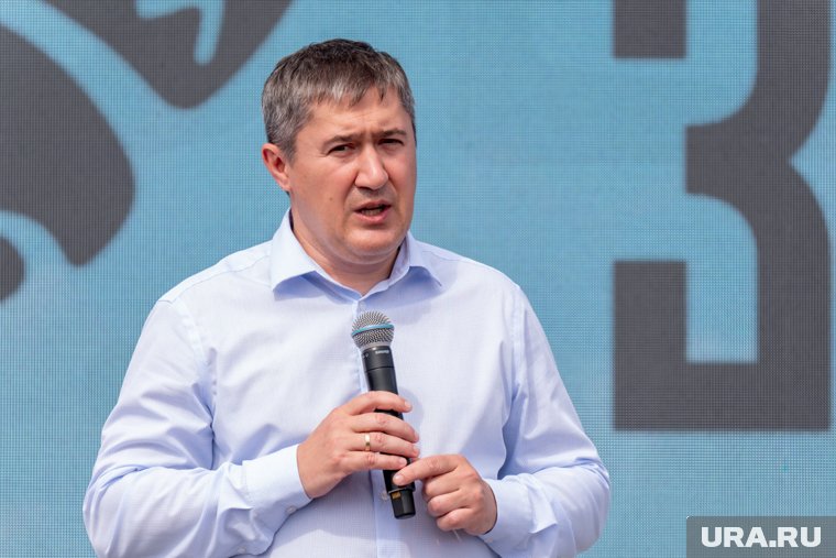 Дмитрий Махонин представил новый зоопарк президенту