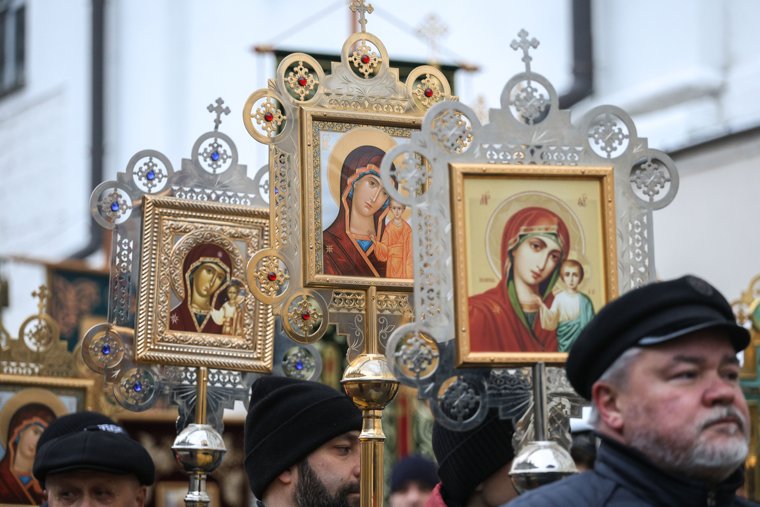 По преданию, именно эта икона спасла Пензу во время нашествия ногайцев в 1717 году