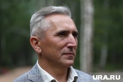 Губернатор поздравил тюменцев с Днем области