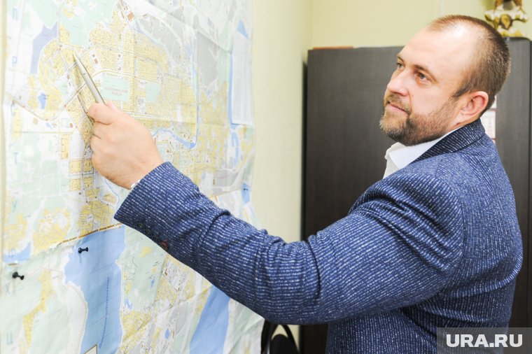 Александр Исаев хорошо знает территорию своего округа