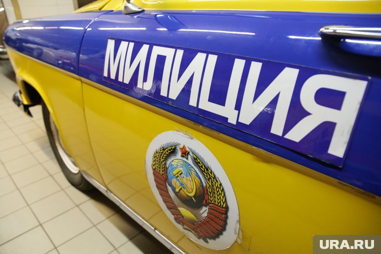 Курганцам впервые открыли контактную выставку с советскими машинами