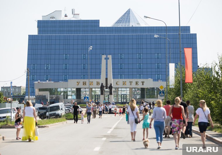 В Сургуте перекроют одну из дорог в День города