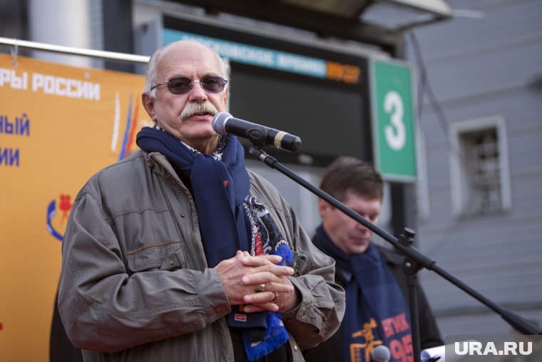 Никита Михалков не может показать свои спектакле в Европе из-за наложенных на него санкций