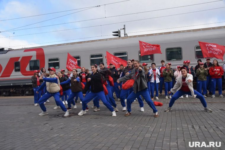 Маршрут поезда охватывает девять городов России