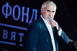 Валерий Меладзе вместе с братом Константином продолжают монетизировать творчество в России