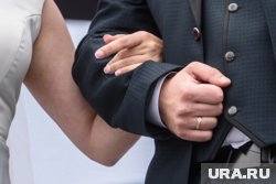 Все больше тюменцев заключают браки ради выгоды