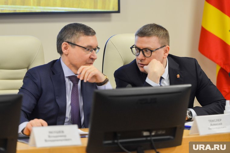 Уральский полпред Владимир Якушев (слева) подвел итоги работы Алексея Текслера на посту губернатора
