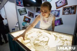 Пескотерапия является не просто творчество, но способ получить психологическую разгрузку