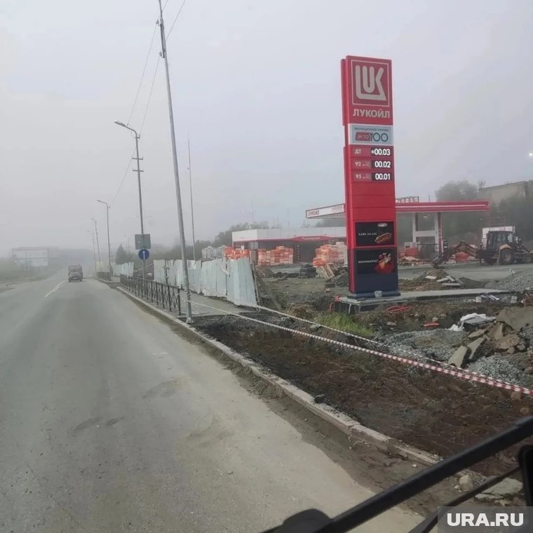 Заправка в Салехарде только строится