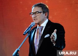 Жена Диброва заявила, что не развелась с мужем
