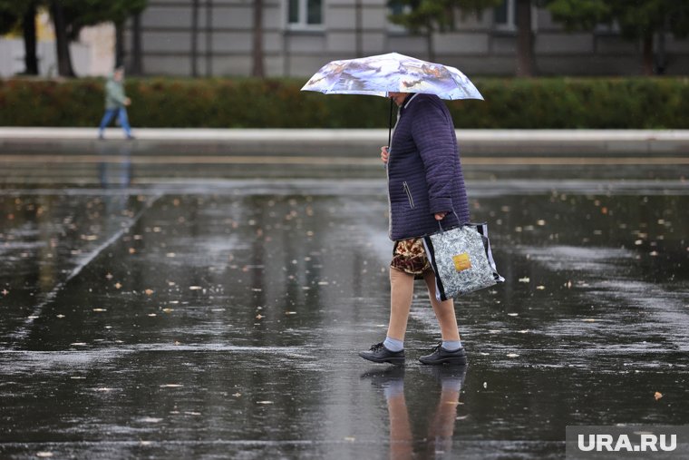 Из-за сильного дождя в горсаду Шадринска не будут проводить выпускной