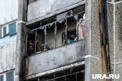 Огонь охватил балкон на четвертом этаже (архивное фото)