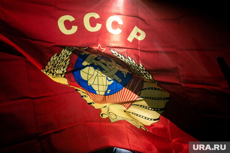 Советский Союз оказал Китаю значительную помощь специалистами