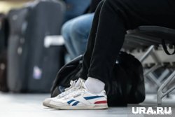  Задержки и отмены рейсов фиксируют в российских аэропортах утром 23 сентября