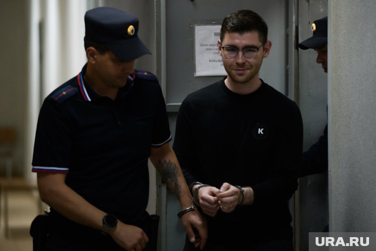 В деле главы свердловской редакции URA.RU Дениса Аллаярова выявлено семь грубых нарушений