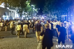 Протестующие хотят добиться «мирного свержения власти»