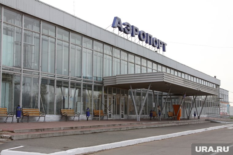 Обаму продержали три часа в пермском аэропорту