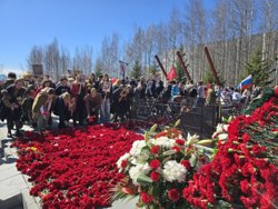 В городах прошли торжественные мероприятия и возложения цветов