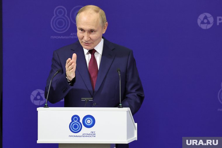 Владимир Путин назвал атомную отрасль главным щитом России