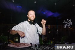 Дудь* раскритиковал Дорна за привычку ходить голым при детях: «Это неприемлемо»