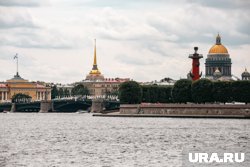 Тело женщины было найдено на лестничной клетке 9 мая