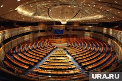 Резолюция была принята Европарламентом, сообщил Тионне
