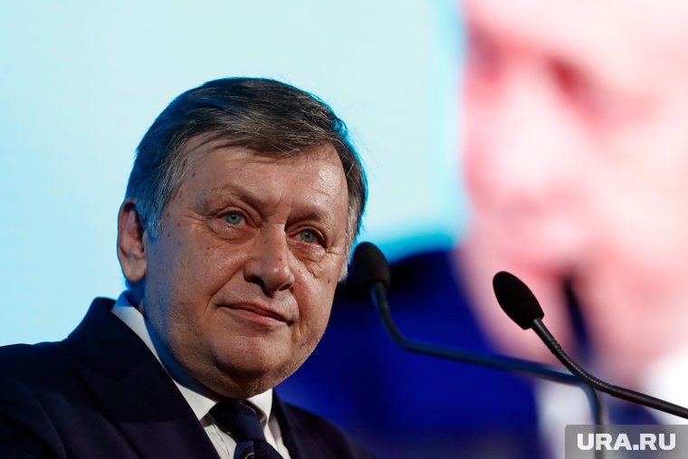 Кандидат от правящей коалиции Антонеску занял третье место с 20,25% голосов