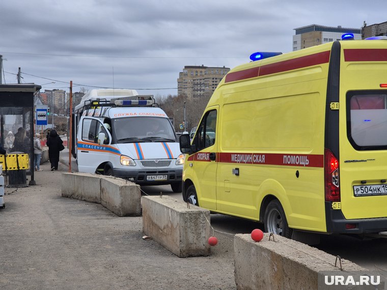 Спасти мужчину, пострадавшего в ДТП, не удалось