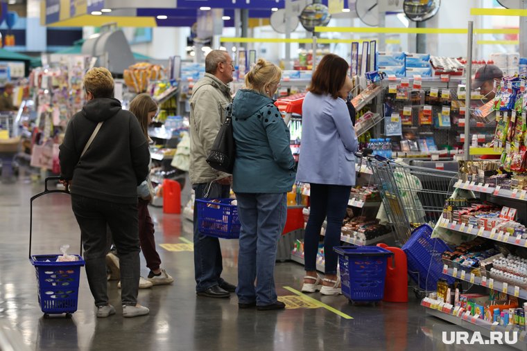 В сентябре некоторые продукты стали стоить значительно дороже, сообщил вице-премьер Дмитрий Патрушев