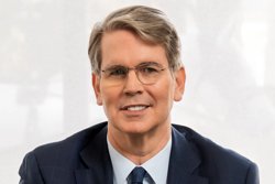 Бессент заявил, что США намерены сотрудничать по вопросу введения санкции против компаний РФ