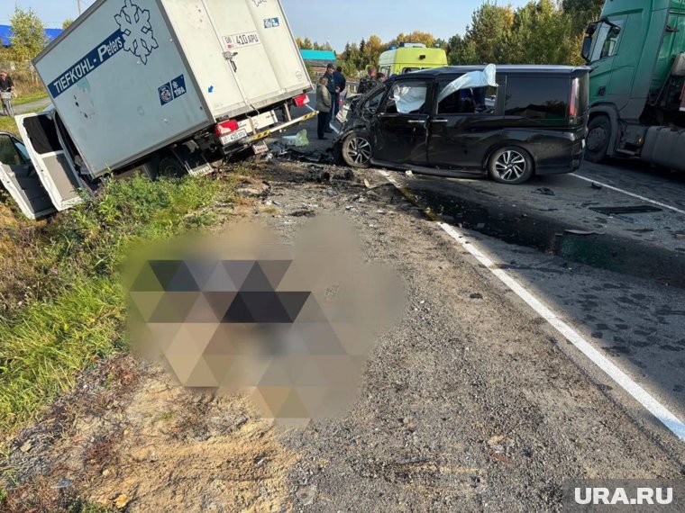 Ранения получили оба водителя и два пассажира, по одному с каждого автомобиля