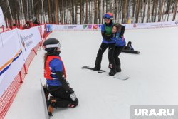 На сноуборд сложнее встать - но затем намного проще освоиться