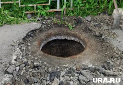 Водоканал починил открытый колодец