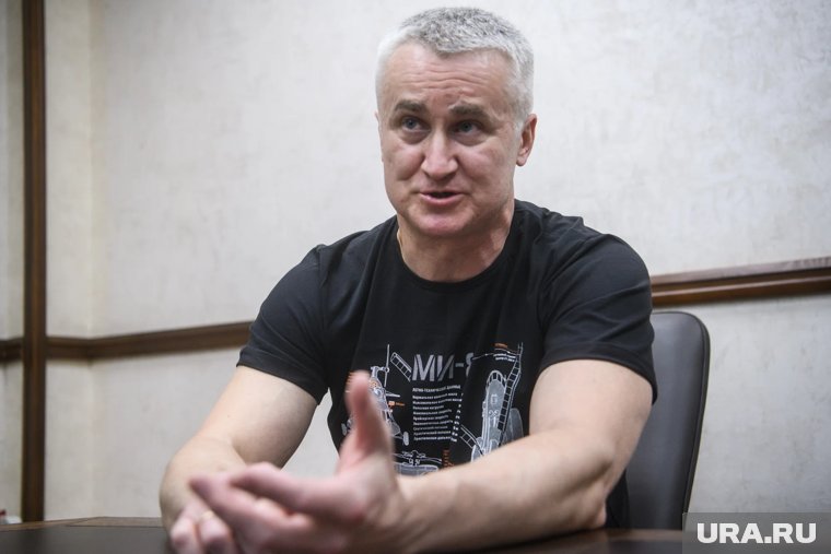 Антон Альбертович проработал в МВД около двух лет