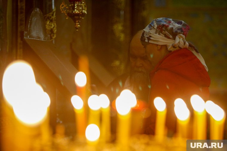 12 июля - один из важных праздников у православных - День памяти апостолов Петра и Павла