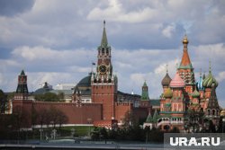 Помимо квартиры у Путина в Кремле также есть собственный тренажерный зал, библиотека и «церквушка» 