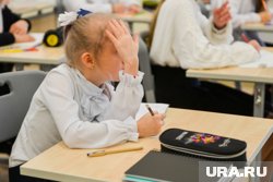 Третья смена в школах была одной из основных проблем среднего образования, отметили эксперты