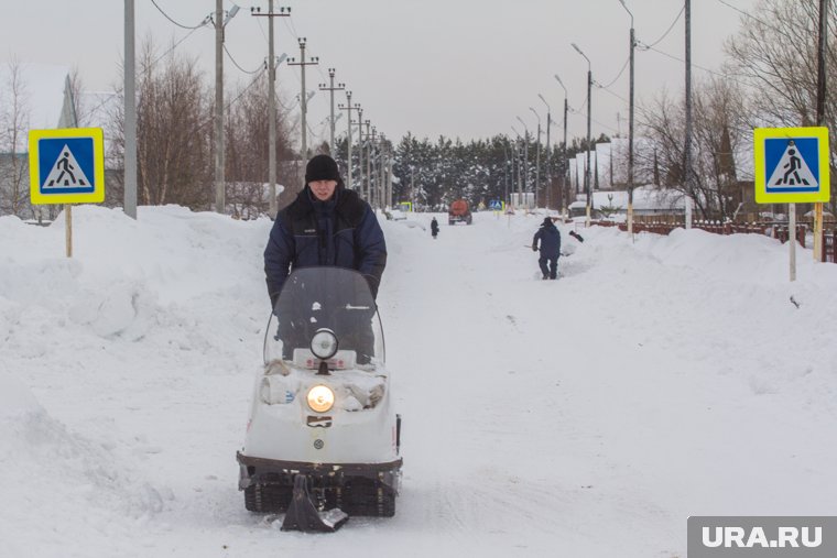 Личность водителя снегохода пока не установлена