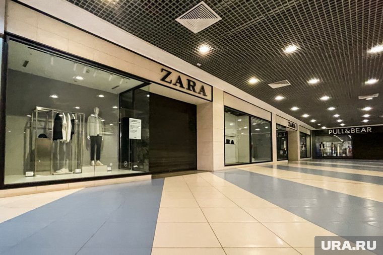 Владелец компании, в которую входит магазин одежды Zara, заявил, что пока нет подходящих условий для возврата в РФ