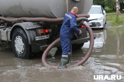 За каждую территорию, где есть затопление, отвечает своя служба