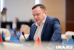Олег Постников выступил за поддержку людей труда