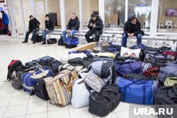 В связи с воздушной тревогой отложены вылеты