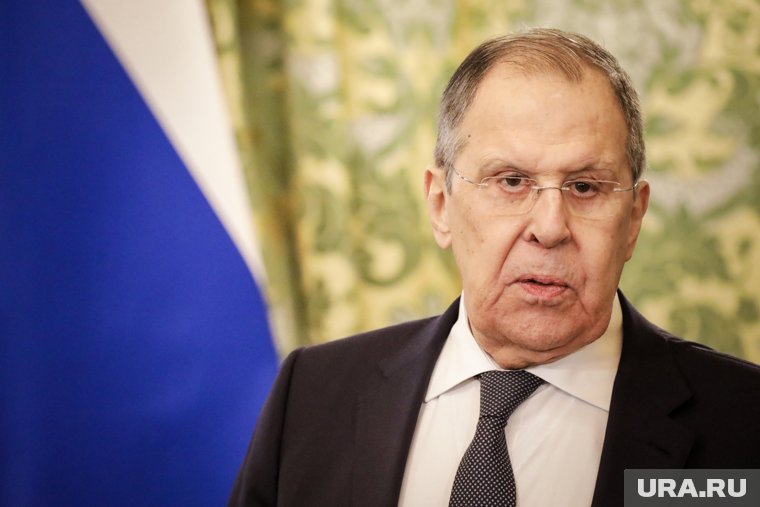 Лавров поговорил с главой МИД Турции