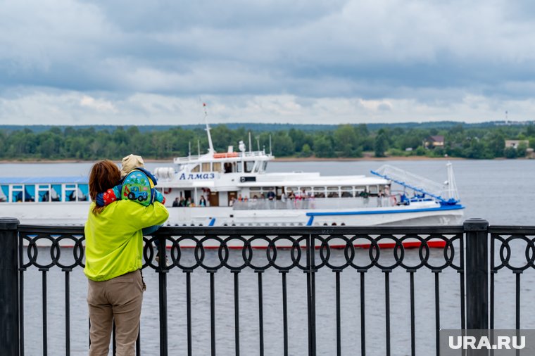 Дети должны оставаться в семье, уверены в «Дедморозим»