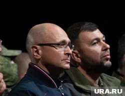 Замглавы АП Сергей Кириенко и глава ДНР Денис Пушилин проинспектировали приют для животных в Донецке