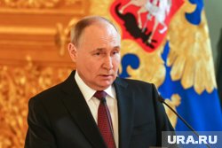 Владимир Путин объявил благодарность преподавателю из Надыма