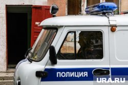 Школьниц, избивших свою одноклассницу, доставили в отдел полиции