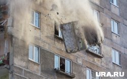 Взрывом повредило несколько квартир
