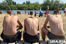 Родителей призвали следить за детьми, которые купаются в воде